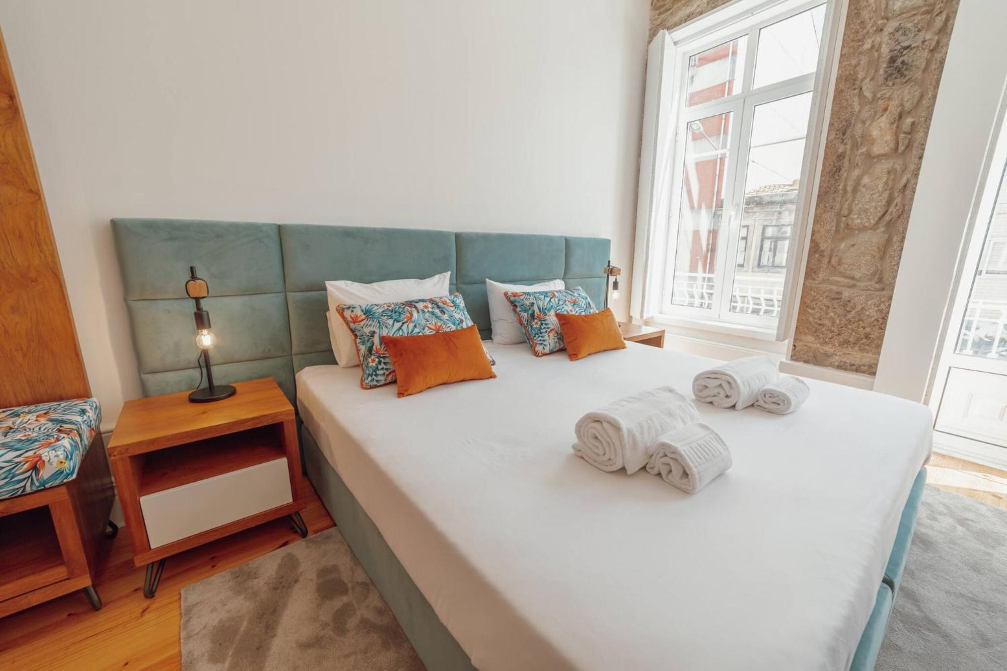 Costituicao Deluxe By Hosty * Porto